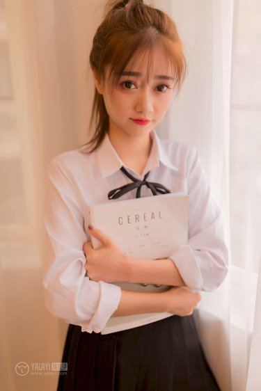 学渣坐在学霸鸡上背单词